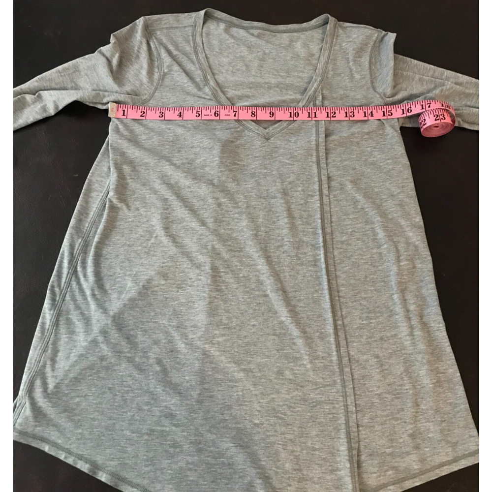 Lululemon Knot a Problem Long Sleeve Gray Draped Tee - Picture 9 of 9
